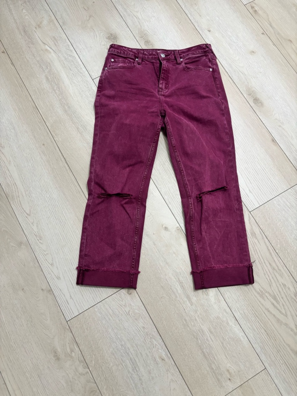 Women’s High-Rise Distressed Crop Jeans in Burgundy